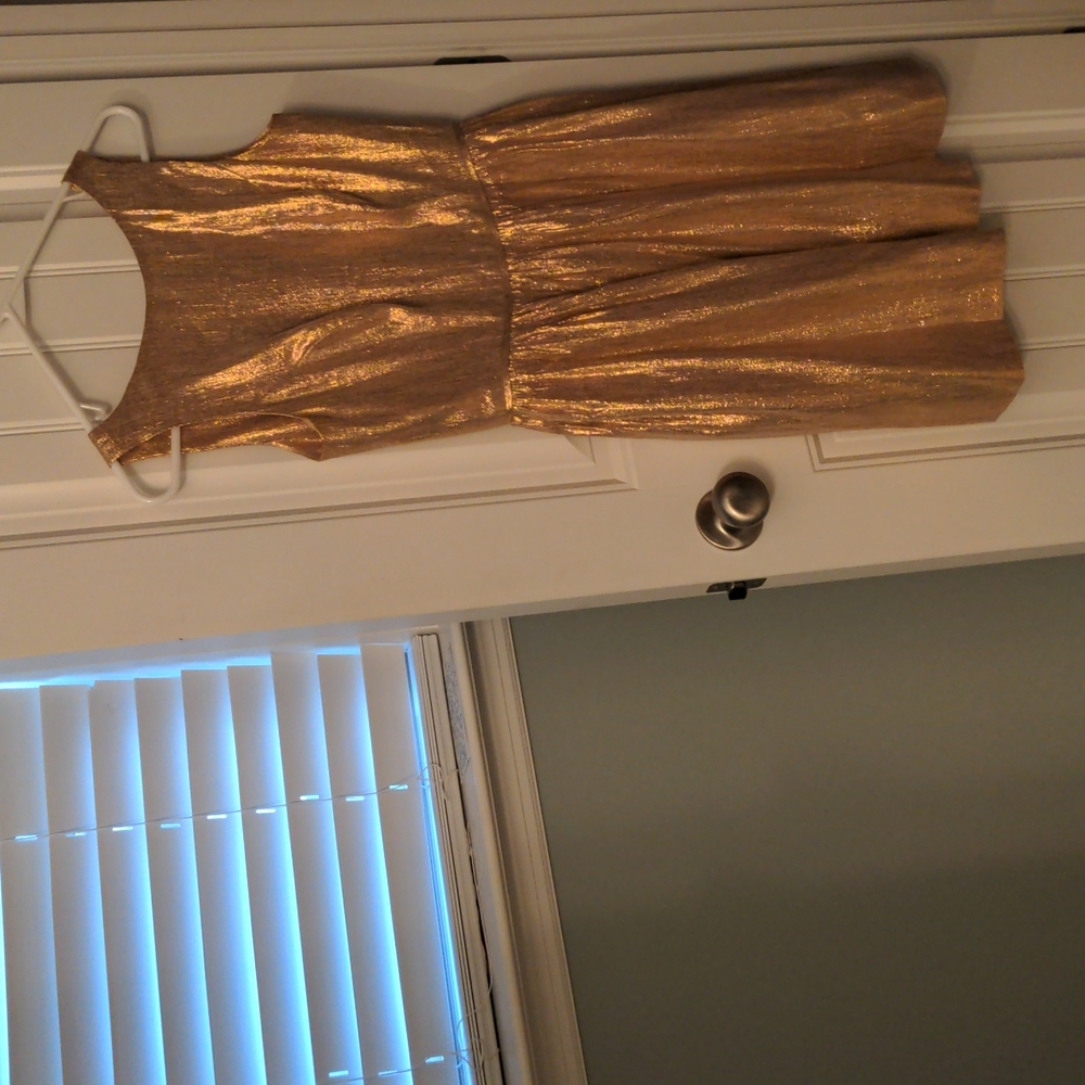 Women's dress